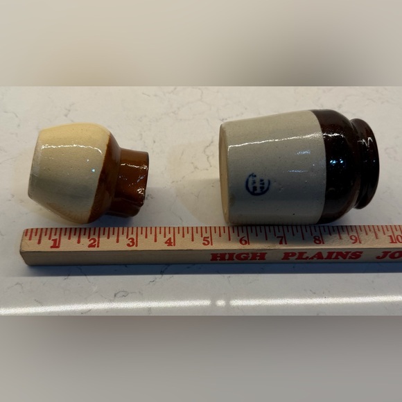 Two-Tone Ceramic Jars - Picture 12 of 12